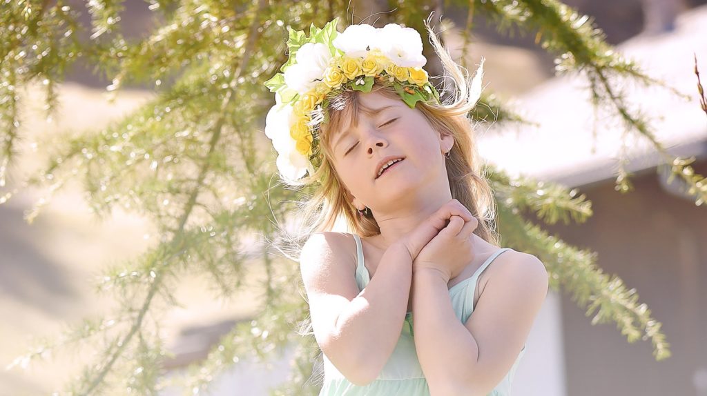 young girl at a wedding